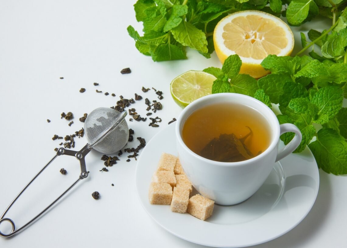 Zoom sur les meilleures infusions naturelles en cas de digestion difficile